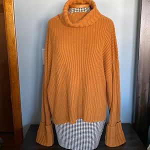 Nine West sweater
